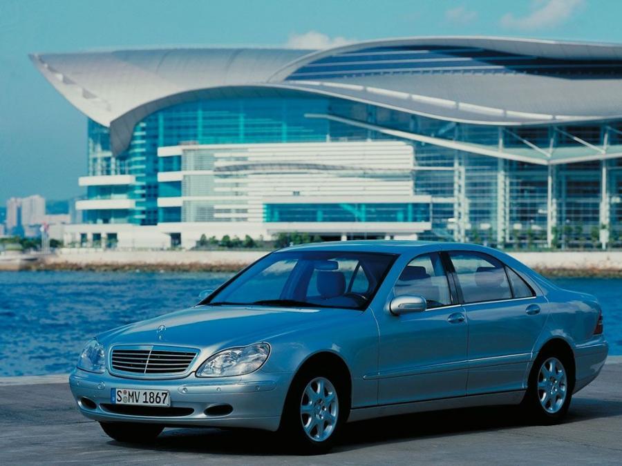  Mercedes-Benz S500 1998 года  (фото 14 из 14)